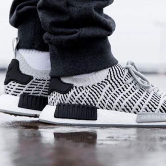 Adidas NMD R1 Stealth Pack Grey/Black - Picture 2 of 12